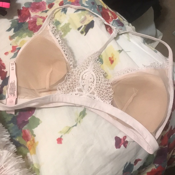 Lace barlette - Picture 2 of 2